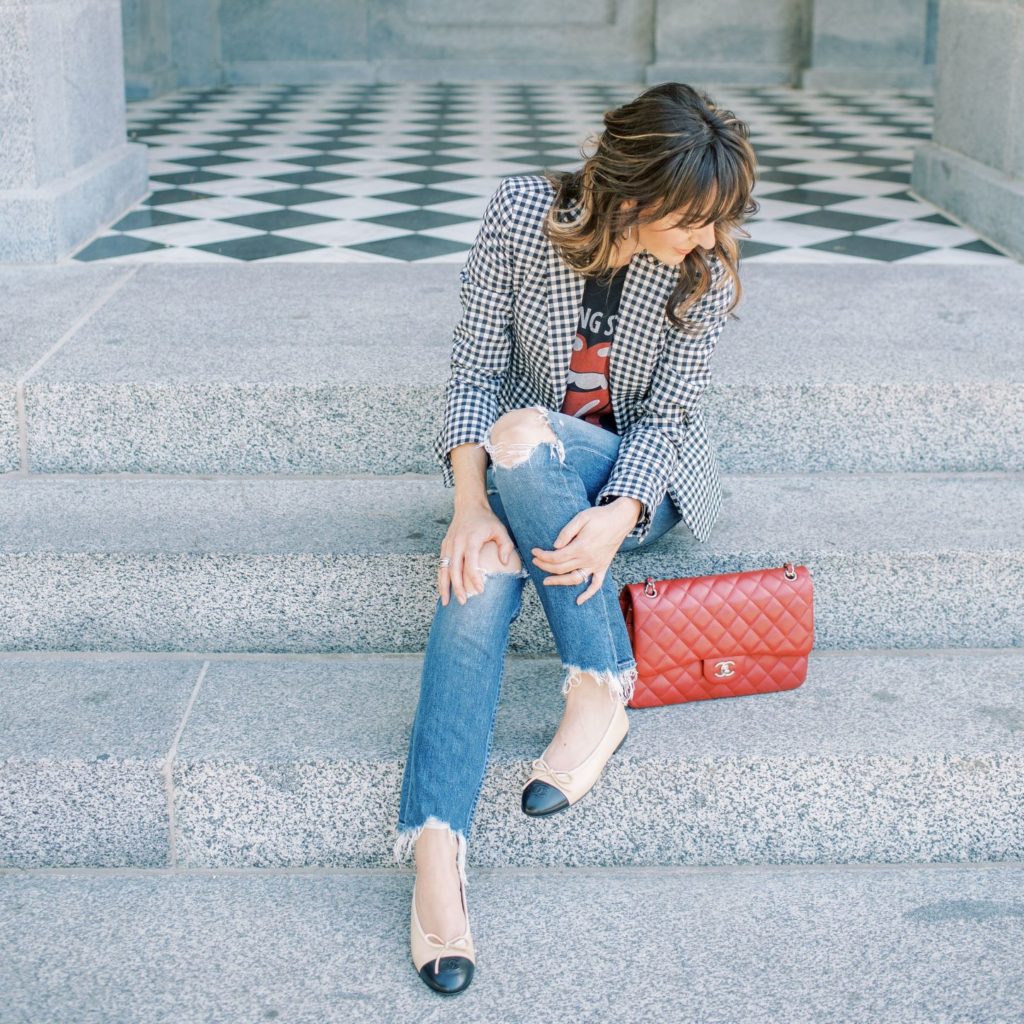 Chanel jumbo red quilted double flap
Red Chanel bag
Black and white Check Blazer
Rolling Stones T-shirt
Red Chanel Bag street style
Chanel ballet flats street style
Jennifer Sattler Stylist

