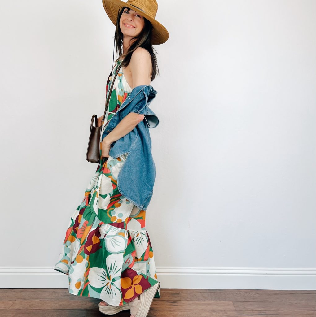 Hat with chin strap wedge sandals marc fisher gucci cross body bag sun hat with spf jean vest retro print dress
