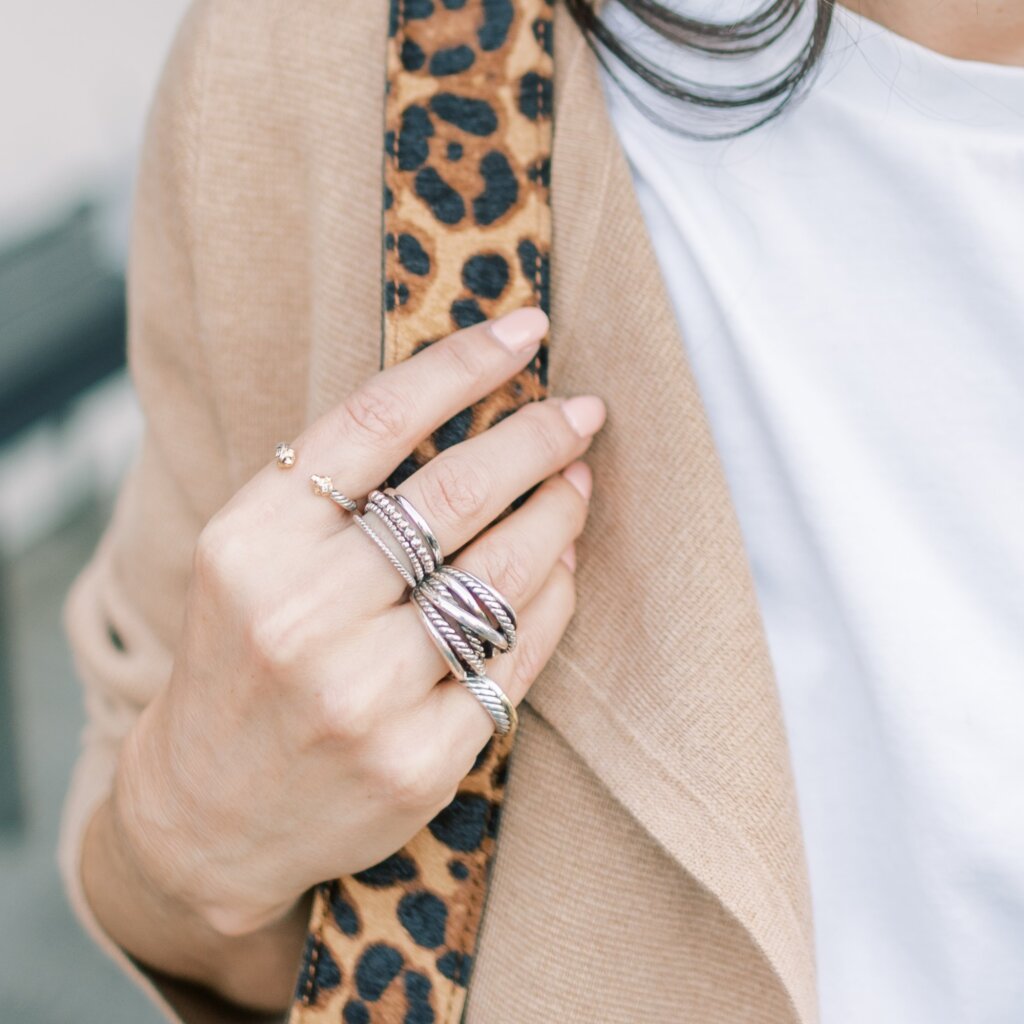 Two-tone jewelry goes with everything! 