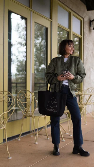 These are most important pieces to pack to survive shoulder season in Europe.

Shop and watch the entire YouTube session here ⬇️

https://closetchoreography.com/how-to-pack-100-outfits-survive-shoulder-season-in-europe/

#bestlayersforpacking #packingforeurope #travelcapsule #capsulewardrobe

Comment LAYERS below to receive a DM with the link to shop this post on my LTK ⬇ https://liketk.it/5ck1w #ltkwatchnow #ltktravel