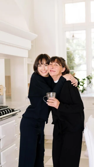 Like mother like daughter…

Comment SHOP below to receive a DM with the link to this post and get my promo code and link to @bonemadeskin on my ⬇ https://liketk.it/5dr20